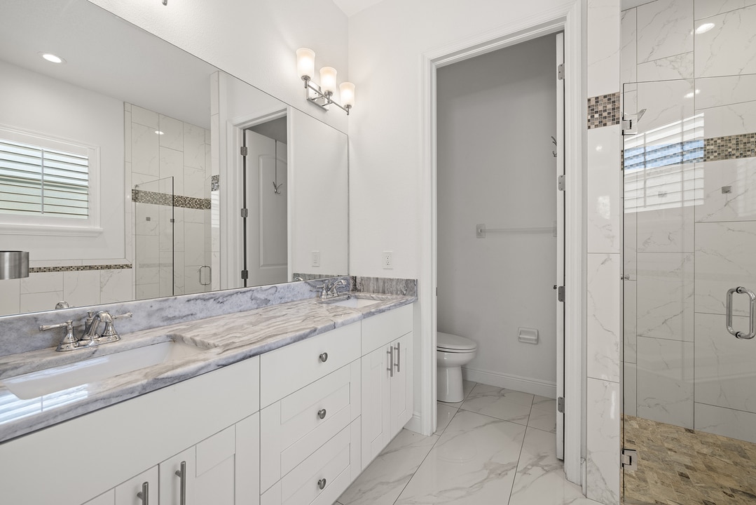 Property p4 image 27